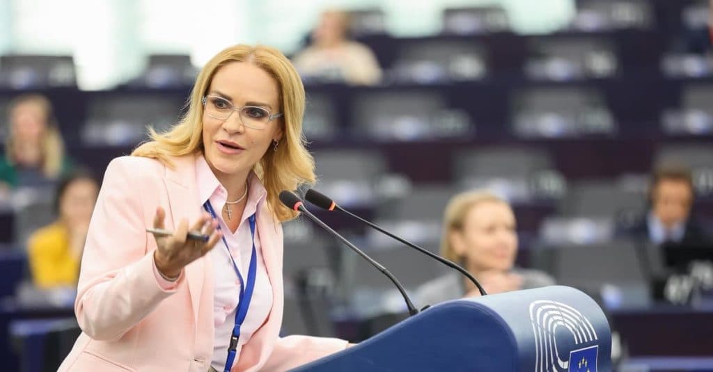 Gabriela Firea, o frumusețe atemporală la 53 de ani! Secretul dietei care o păstrează tânără și în formă, cu 25 kg mai puțin în doar 3 luni