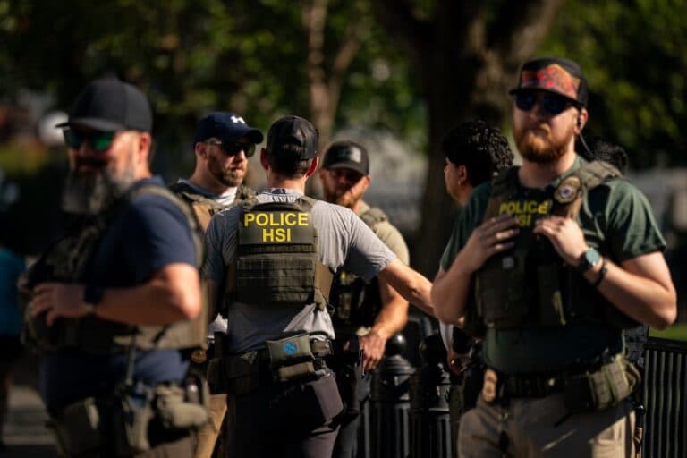 Securitatea Națională își intensifică presiunea asupra companiilor tehnologice pentru a obține informații despre criticii lui Trump