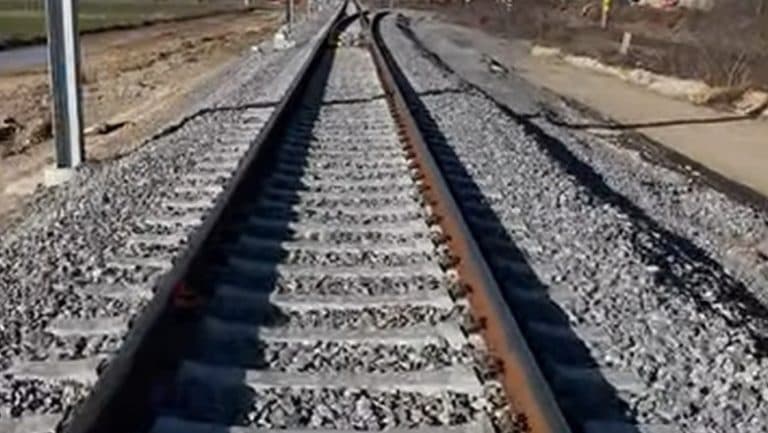 Calea ferată Timișoara-Lugoj se îmbogățește cu încă 10 kilometri de modernitate