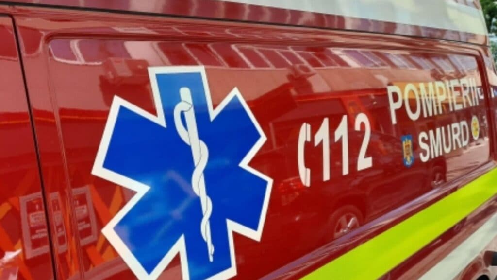 Tragedie în Alba Iulia: un băiat de 9 ani s-a prăbușit de la etajul 2 al clădirii în care își are locuința