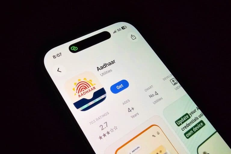 India își extinde utilizarea Aadhaar, însă criticii subliniază riscurile pentru securitate și confidențialitate