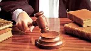 Interlopul suspectat de tentativă de omor rămâne în Marea Britanie, în timp ce Regatul Unit se pregătește să părăsească CEDO