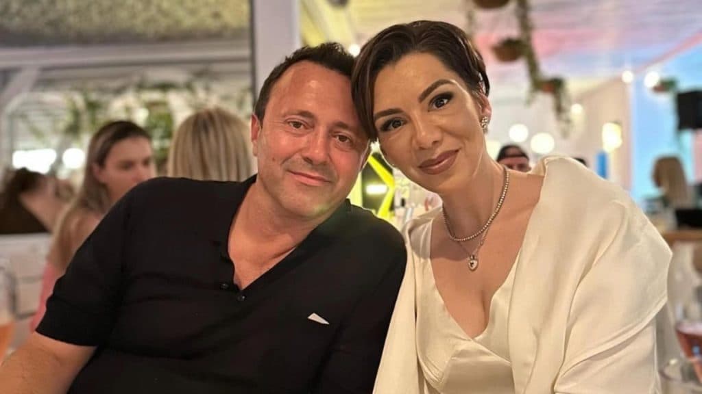 Prietena milionarului Adrian Krainer, arestată de autorități, este suspectată de implicare în asasinarea mamei sale prin otrăvire
