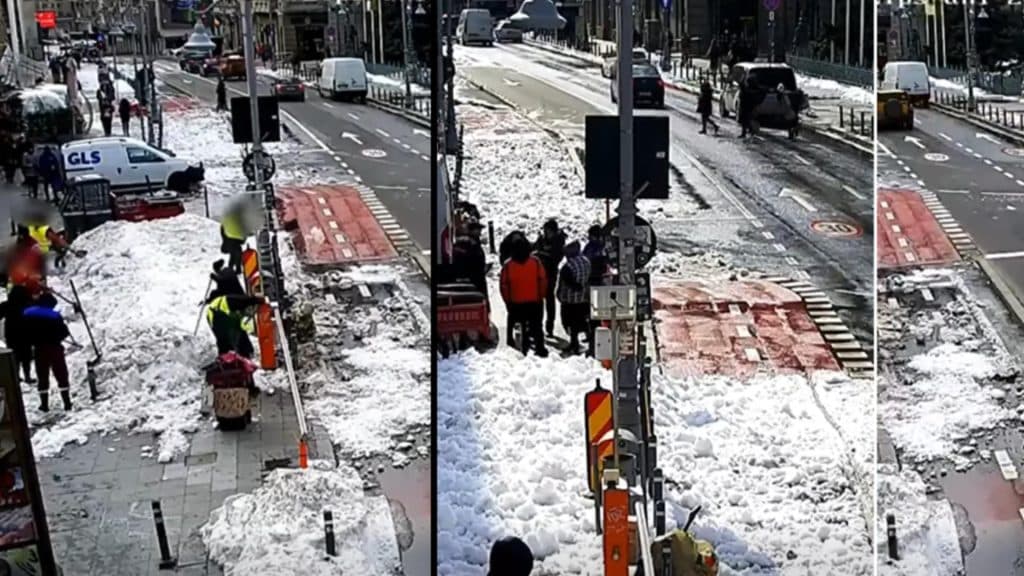 Un nou incident scandalos din partea Romprest: după ce au lăsat Sectorul 1 acoperit de zăpadă, acum echipele companiei au aruncat ninsoarea pe Calea Victoriei