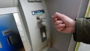 O națiune europeană renunță la bancomatele tradiționale. Ce inovații vor apărea în locul lor?