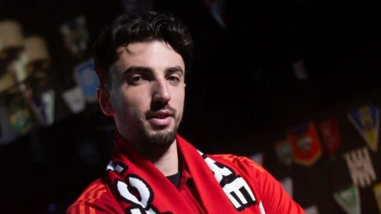 Anunț oficial: Andrei Vlad își încheie aventura la club – „Vă mulțumim pentru tot!”
