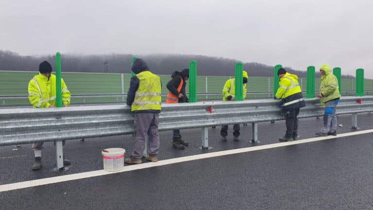 Opt propuneri pentru finalizarea ultimei etape a Autostrăzii Unirii, care cuprinde un tronson de 5 kilometri în Republica Moldova