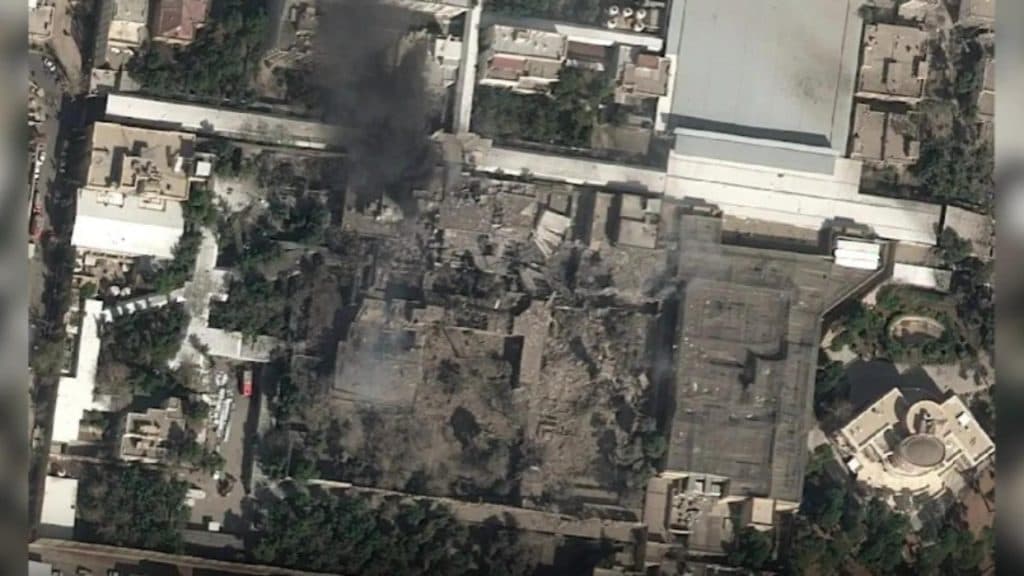 Ruinele Palatului Liderului de la Teheran: Imagini din satelit dezvăluie amploarea distrugerii