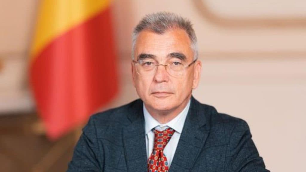 Petrișor Peiu critică aspru abilitățile de conducere ale lui Ilie Bolojan: „Nu poate gestiona 12 miniștri fără cinci asistenți.”