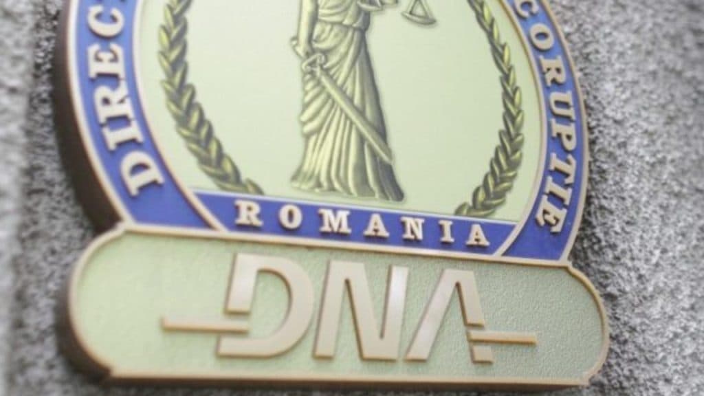 Primarul din Drăgușeni, Eugen Nechita, a fost acuzat de corupție în formă continuată