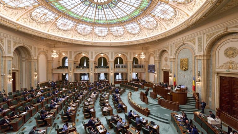 Senatul aprobă: Primăriile vor avea posibilitatea să suporte costurile reparațiilor adăposturilor de protecție civilă din clădiri