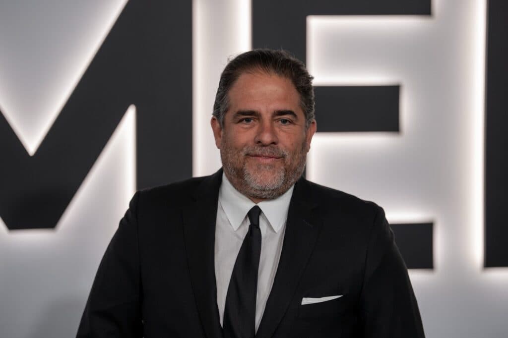 Regizorul peliculei dedicate Melania Trump, prins în mrejele scandalului Epstein, Piers Morgan, îl supune unei interogări aspre