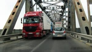 Restricții de circulație pe Podul Prieteniei Giurgiu-Ruse din cauza lucrărilor: Ce durată va avea impactul asupra traficului?