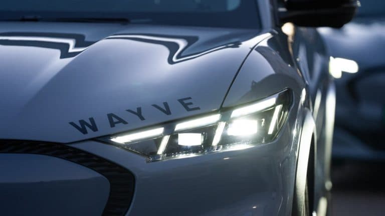 Startup-ul de tehnologie pentru mașini autonome Wayve atrage 1,8 miliarde de dolari de la Nvidia, Uber și trei mari producători auto