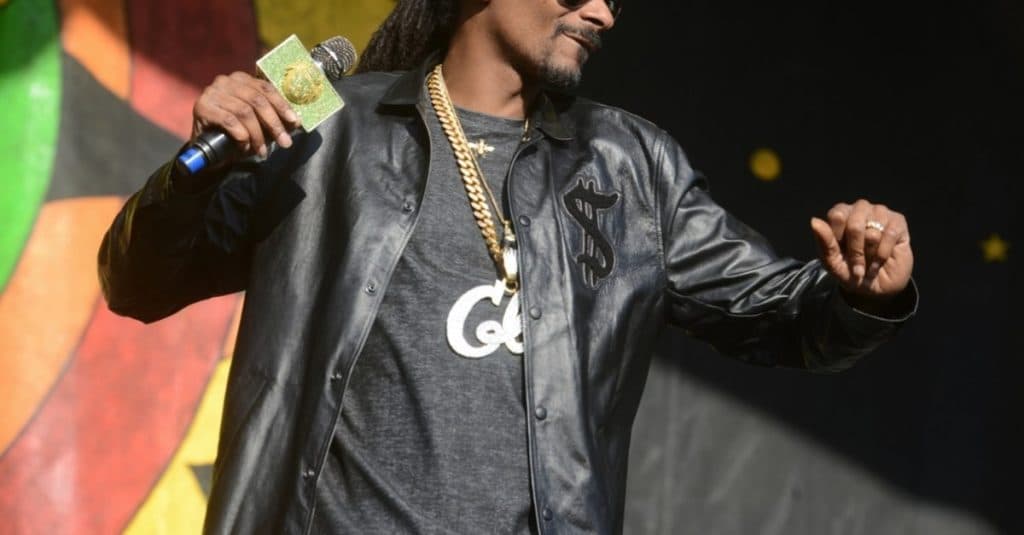 Snoop Dogg a arborat steagul României la inaugurarea Jocurilor Olimpice de Iarnă 2026. Iată cum a fost surprins cunoscutul rapper pe străzile Italiei