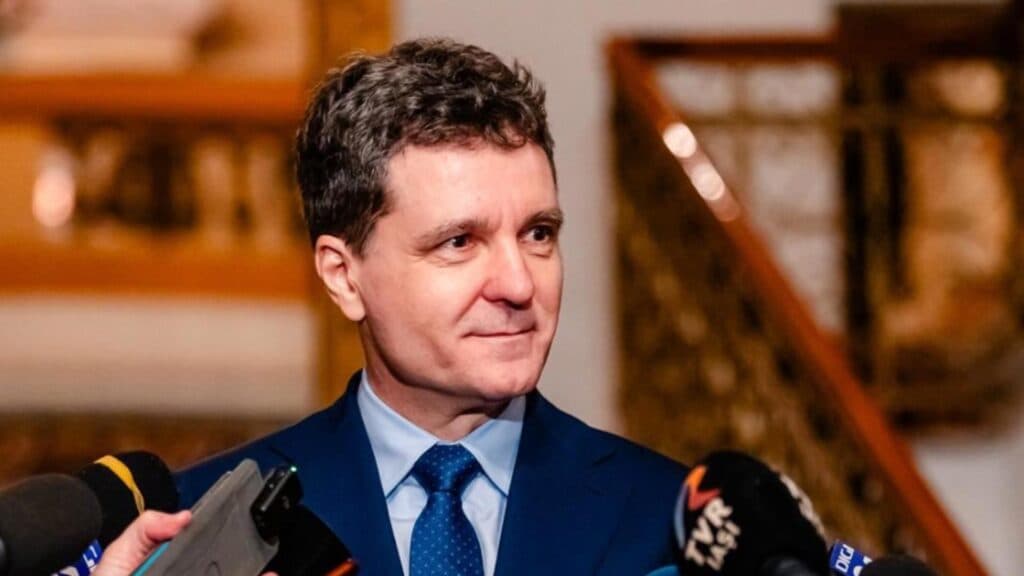 Teza de doctorat a lui Nicușor Dan, evaluată de specialiști. Profesor: „Sunt numeroase aspecte discutabile!”