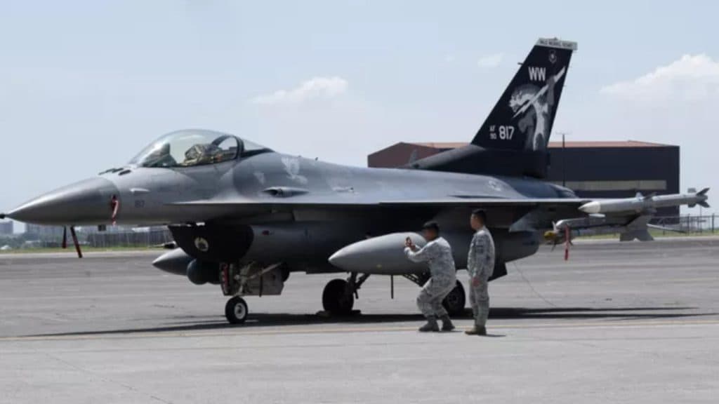 Un avion F-16 al aviației turce s-a prăbușit în vestul țării, iar pilotul a murit în accident