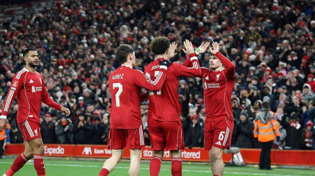 Liverpool vs. Brighton 3-0: O lecție de fotbal pe terenul de la Anfield