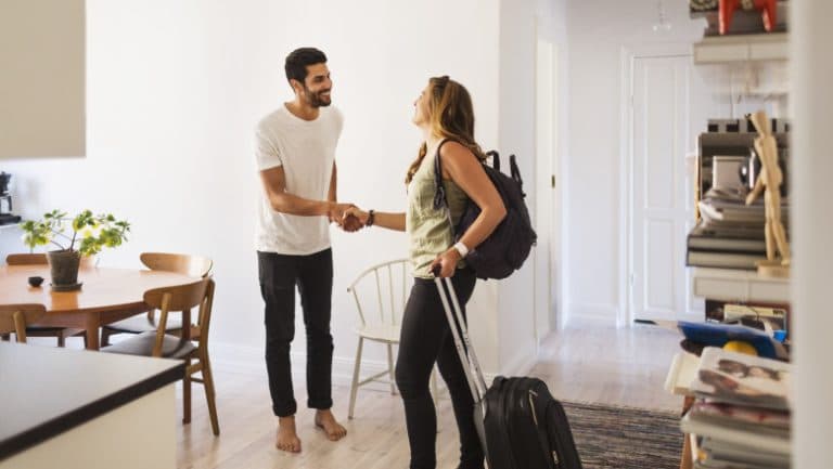 Primăria își îndreaptă atenția asupra proprietarilor de apartamente în regim hotelier care nu își declară veniturile la Fisc