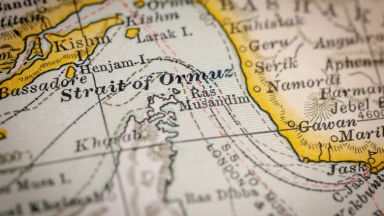 Strategii de apărare pentru Strâmtoarea Ormuz: Iranul își planifică măsurile de protecție de zeci de ani