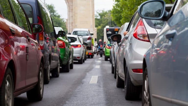 Ciucu solicită Poliției Locale să investigheze taxele de acces pentru vehiculele de mare tonaj și anunță penalități mai severe