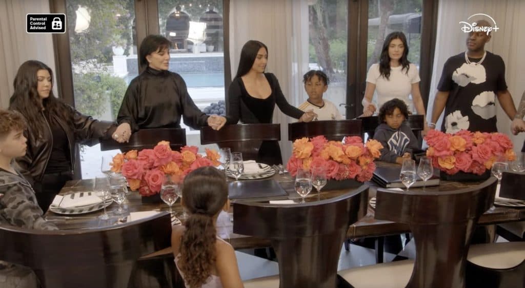 Familia Kardashian-Jenner se extinde din nou. Cine va aduce pe lume un nou membru?