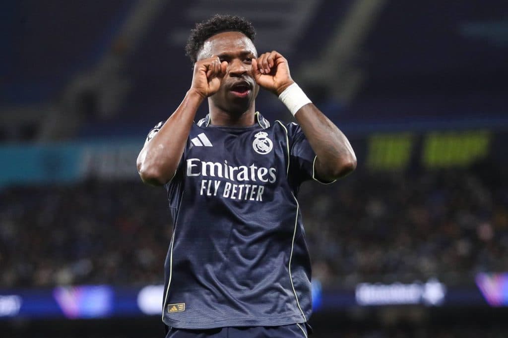 Un stadion întreg a rostit același mesaj pentru Vinicius în confruntarea Manchester City – Real Madrid