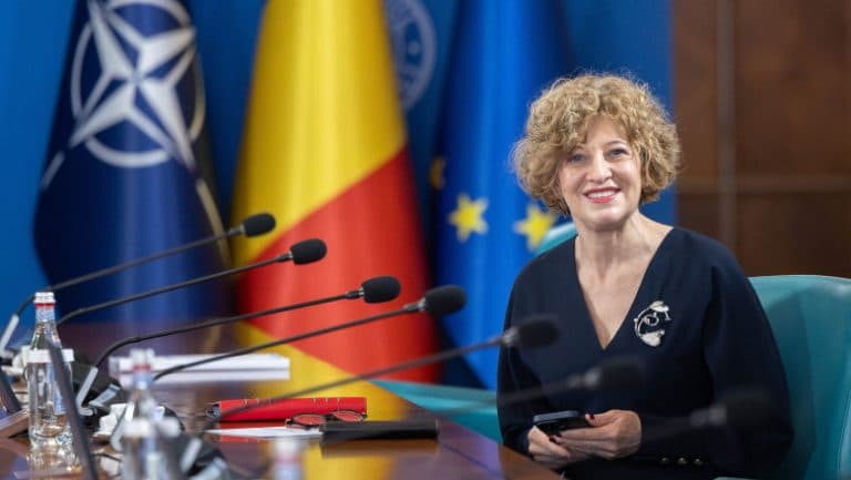 Oana Gheorghiu: România trebuie să adopte un nou model de dezvoltare economică pentru a scăpa de „capcana venitului mediu”