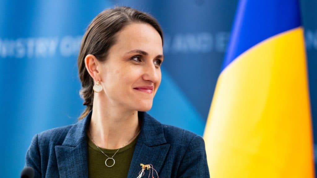 Oana Țoiu, în dialog cu șeful diplomației din Emiratele Arabe Unite: „Ne vom menține legăturile pentru a susține dialogul diplomatic.”