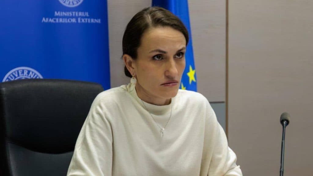 Oana Țoiu: “Tensiunile dintre Israel și Iran persistă, dar românii din Orientul Mijlociu sunt în siguranță.”
