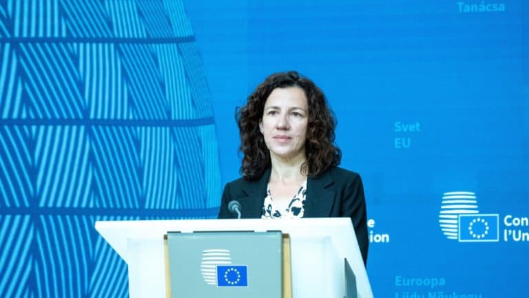 Roxana Mînzatu anunță alocarea a 522 de milioane de euro pentru construirea a 9 spitale noi, cu fonduri din PNRR