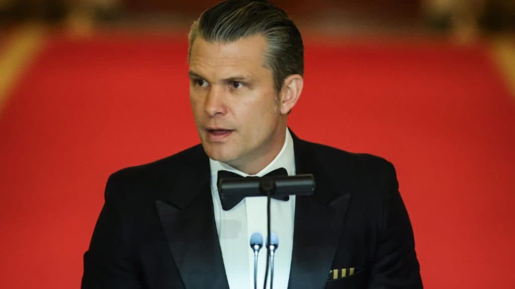 Mesaj ferm de la conducerea Pentagonului: „Dacă ataci americani, te vom urmări oriunde în lume și ne vom răzbuna. Suntem războinici.”