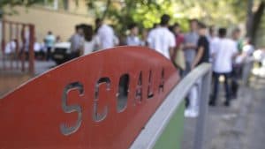 Dramă în Botoșani: Un adolescent de 14 ani a pierdut lupta cu viața în timpul orelor de școală