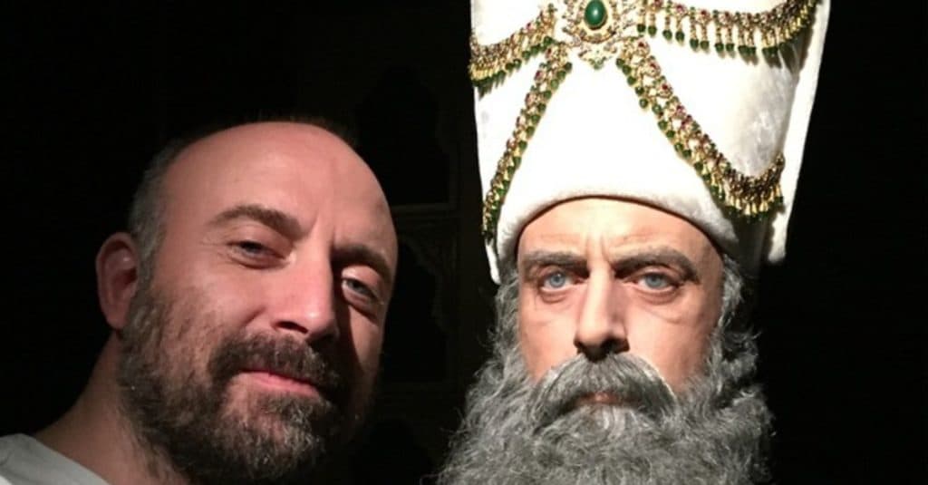 Surpriză încântătoare pentru admiratorii lui Suleyman Magnificul: Halit Ergenç și Meryem Uzerli revin pe micile ecrane după o absență de aproape 15 ani