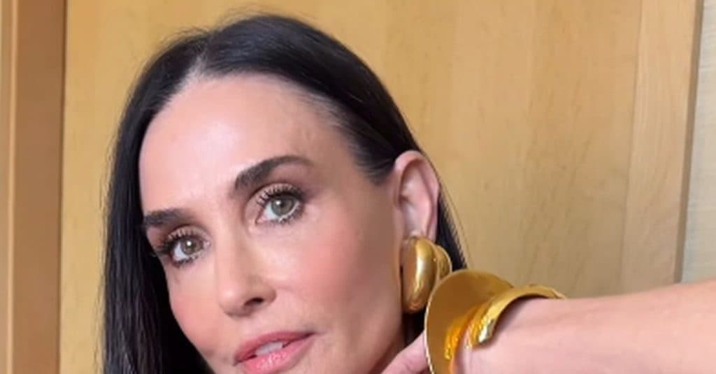Demi Moore șochează pe covorul roșu! La 63 de ani, actrița stârnește controverse după zvonurile despre Ozempic