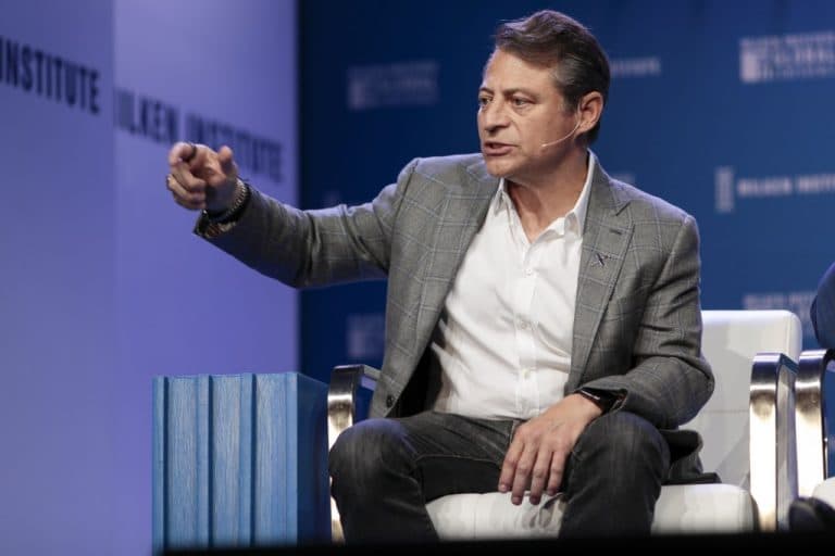 Peter Diamandis, fondatorul Xprize, dă startul unei competiții inovatoare pentru a aduce la viață o nouă eră Star Trek