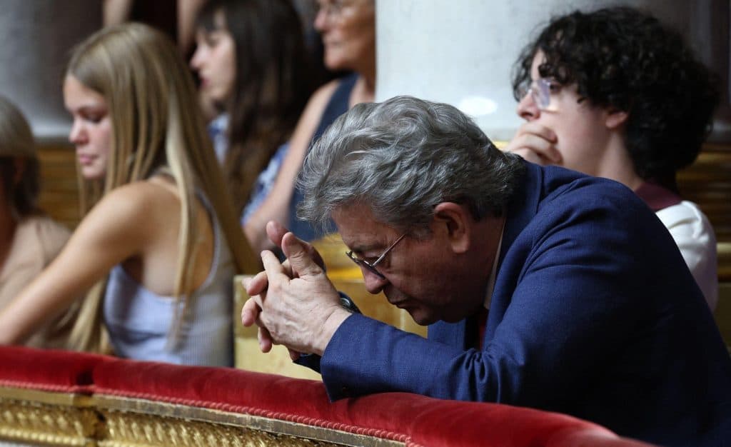 Jean-Luc Mélenchon propune ieşirea Franţei din NATO