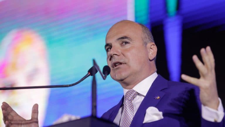 Rareş Bogdan îl acuză pe Bolojan de ipocrizie în politică