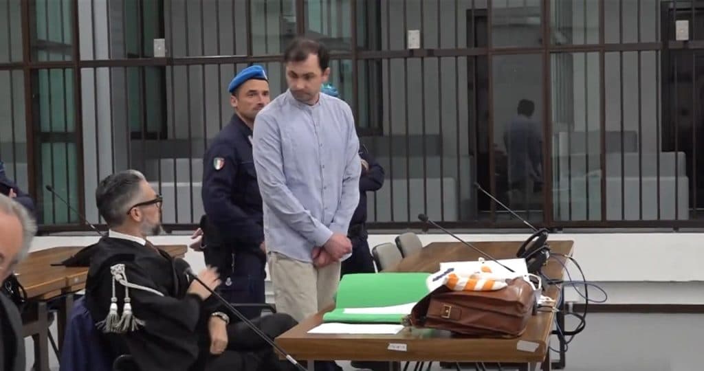 Un român a fost condamnat pe viață în Italia pentru două crime