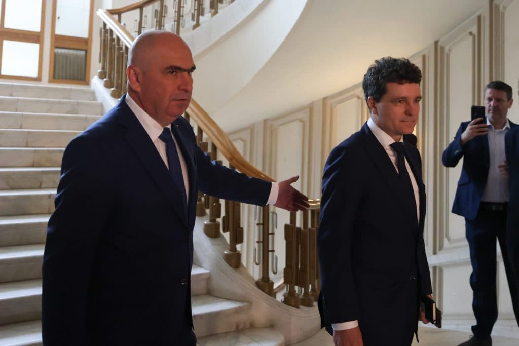 Ilie Bolojan anunță două soluții pentru criza politică