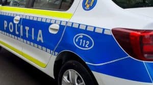 Un șofer băut din Vâlcea a provocat un accident cu trei răniți