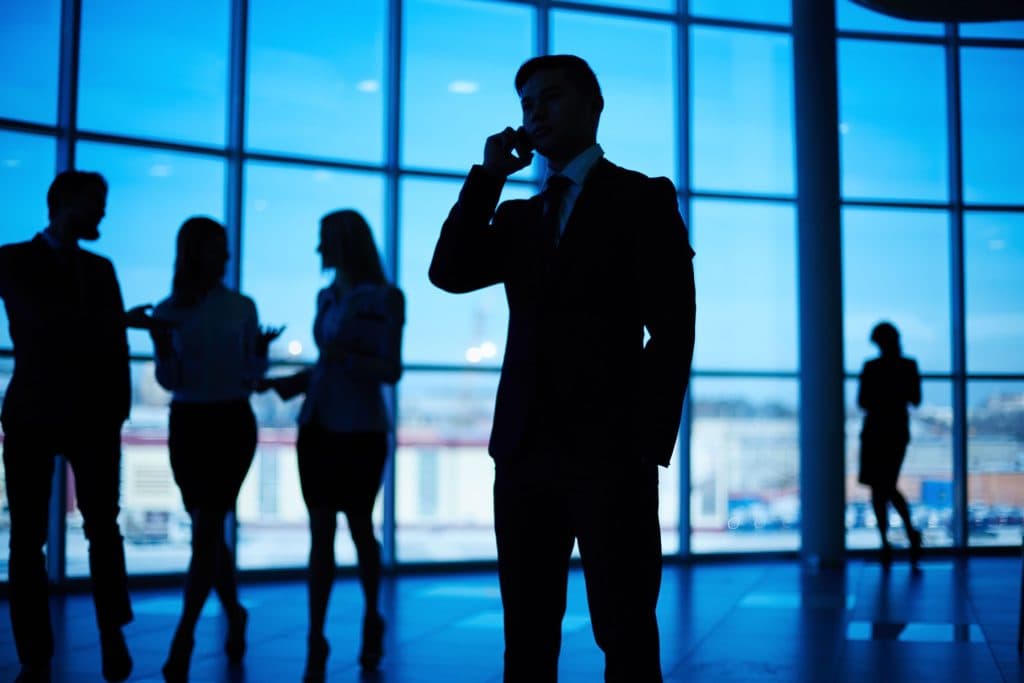 Peste 90% dintre telefoanele mobile din România permit localizarea rapidă