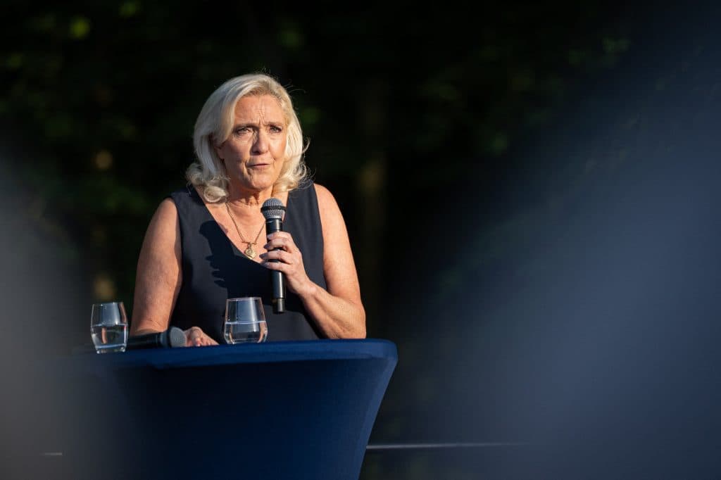 Marine Le Pen candidează la președinția Franței în 2027