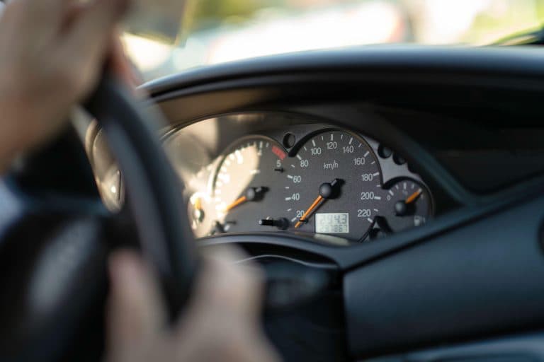Intervenție rapidă în București pentru salvarea unui șofer