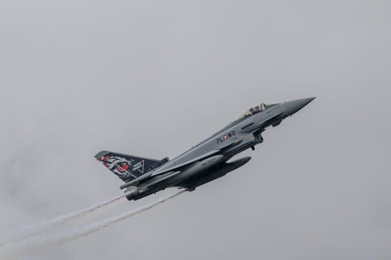 Avioanele Eurofighter Typhoon au tras asupra dronei, dar nu au lovit