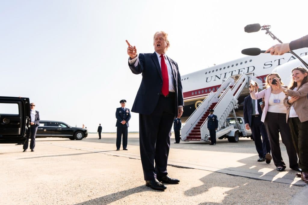 Donald Trump îşi apără câştigurile din criptomonede