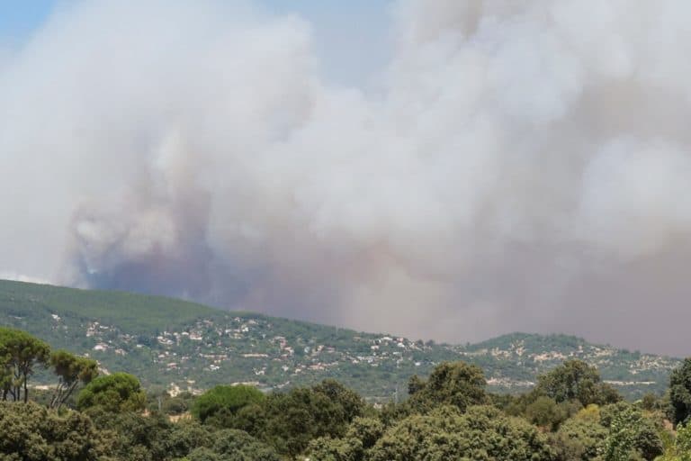 Ministerul Afacerilor Externe avertizează românii despre incendiile din Spania