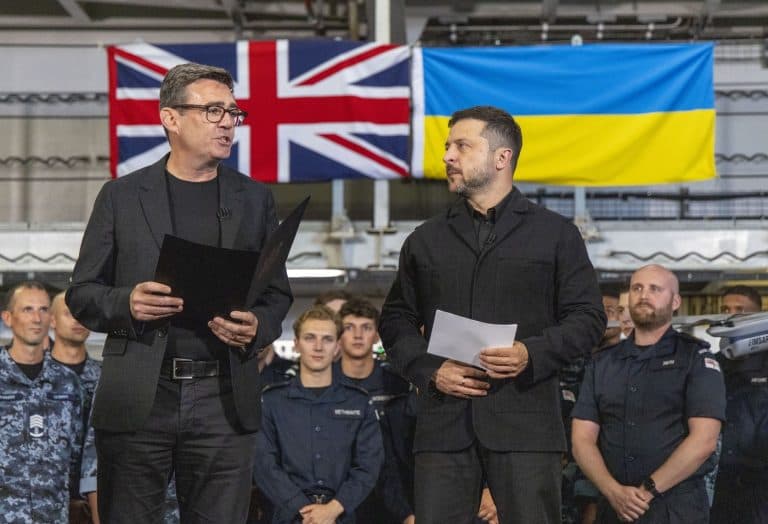 Zelenski subliniază apropierea Ucrainei de NATO după vizita la Portsmouth