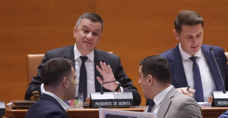 Grindeanu afirmă că Bolojan rămâne în funcţie din cauza AUR