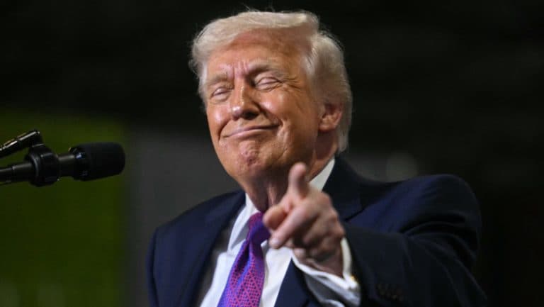 Donald Trump anunţă rezultatul unui control medical recent